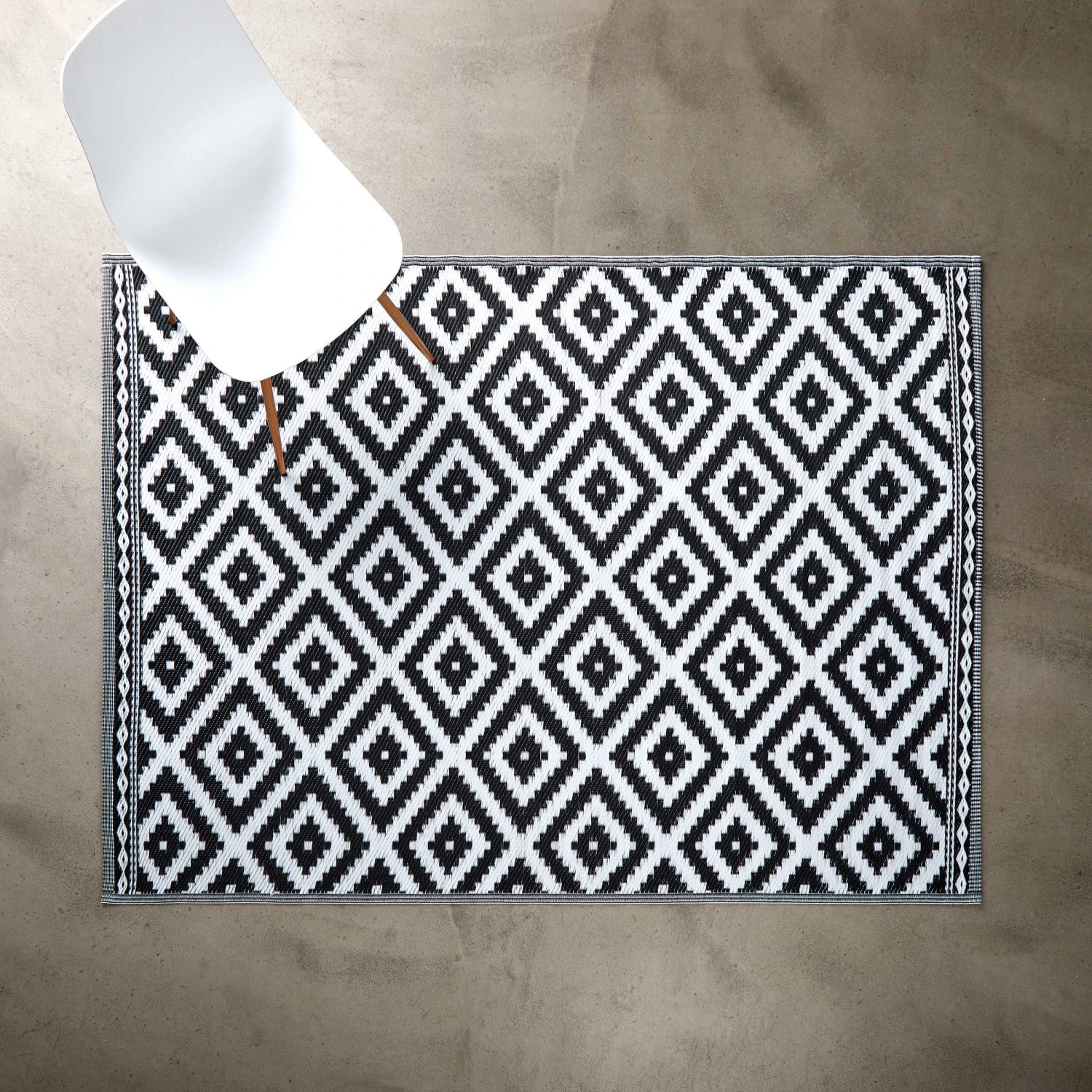 In- & Outdoor-Teppich Ethno/Rauten L 200 X B 150cm COLOUR CLASH In Schwarz-Weiß – Bild 3