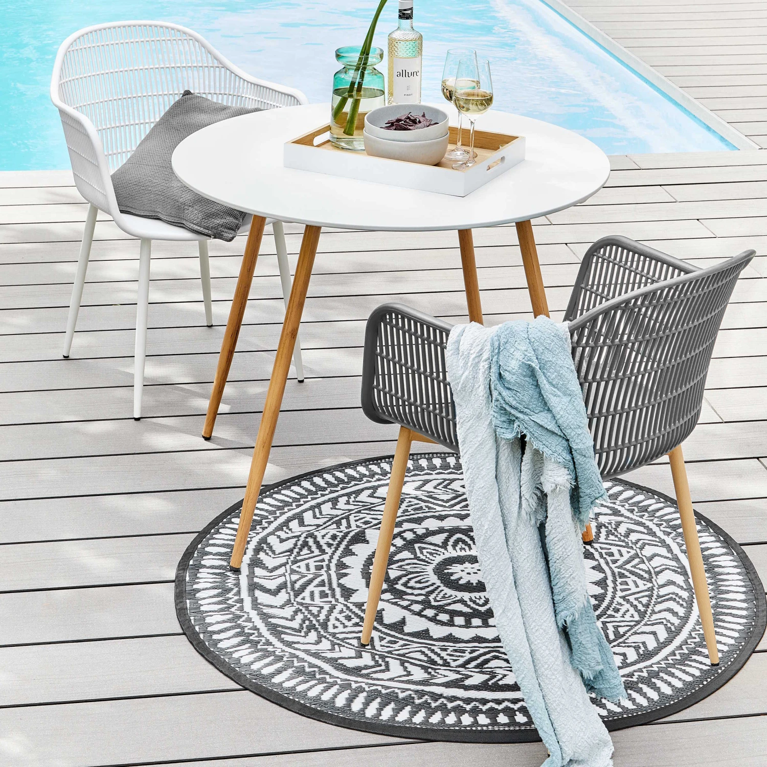 In- & Outdoor-Teppich Ø118cm COLOUR CLASH In Schwarz-Weiß – Bild 9